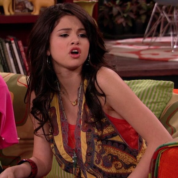 RARE Free People Lace Trim Butterfly Top ASO Alex Russo - Picture 7 of 9